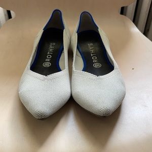 Rothy’s Pointed Toe Light Stone Colored Size 11